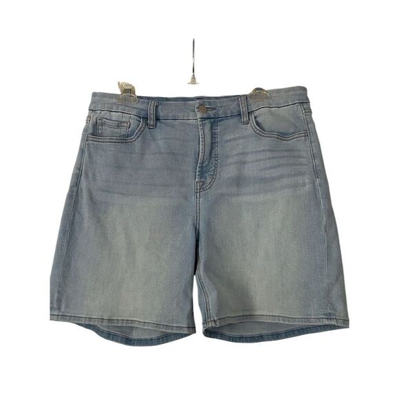 Jen 7 Denim Shorts Casual Blue Light Wash Size 10 - Picture 1 of 11